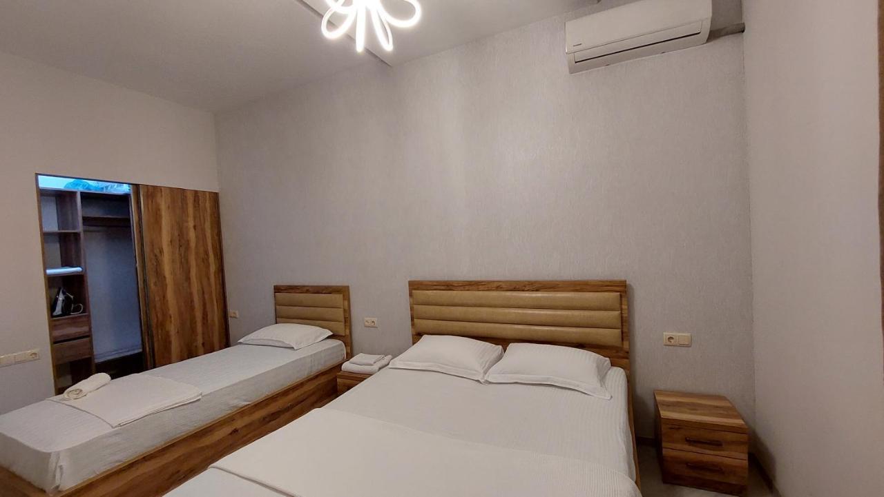 Elit Apartments Batumi Exterior photo