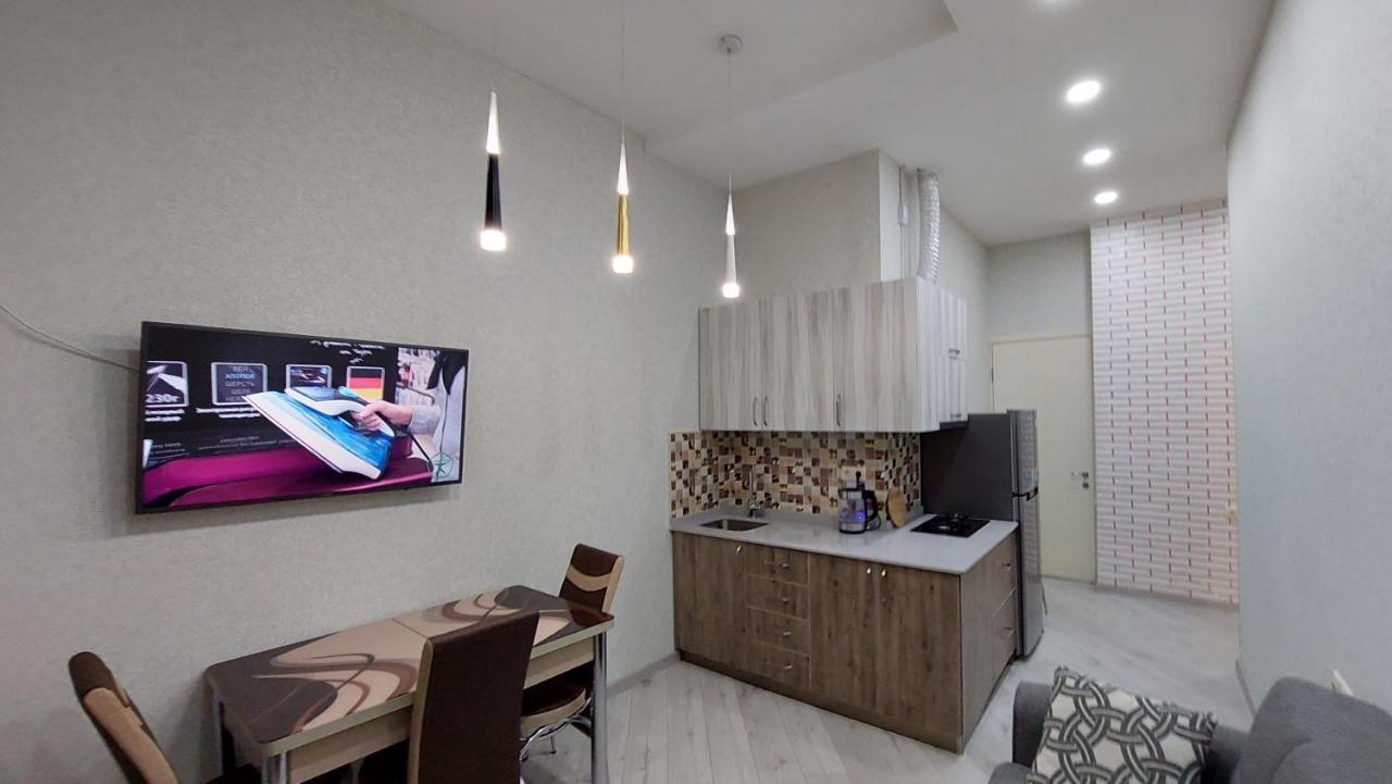 Elit Apartments Batumi Exterior photo